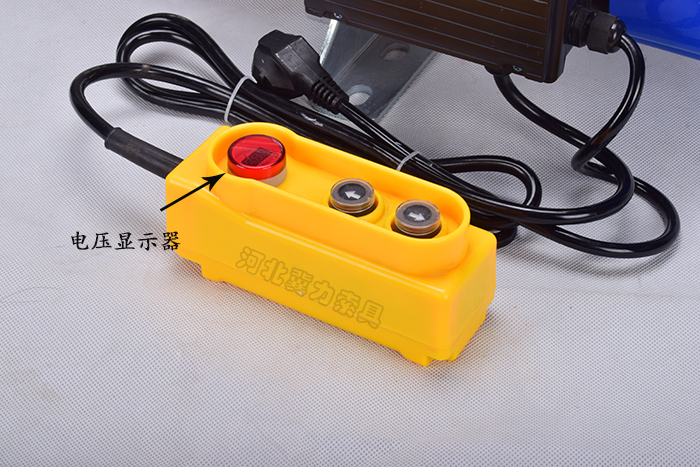 多功能提升機電壓顯示器