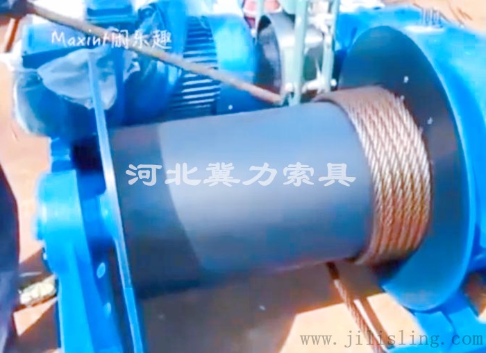 電動(dòng)卷?yè)P機纏繞鋼絲繩