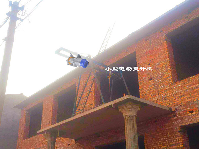 多功能提升機蓋民房現場(chǎng)施工圖