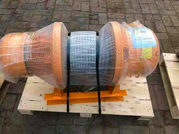 2噸小型卷?yè)P機實(shí)物圖